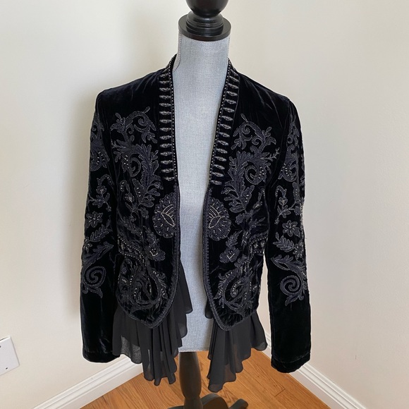 Zara Jackets & Blazers - Zara Woman Embroidered Beaded Velvet Blazer Jacket Medium